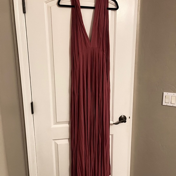 Lulu's Multiway Dress - Picture 1 of 6